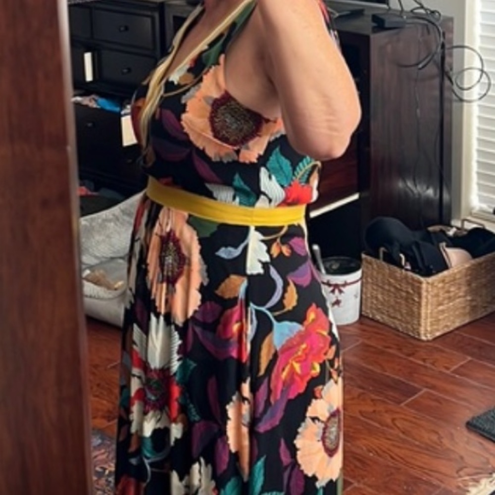 Maeve Multicolor Floral Dress - Picture 15 of 16